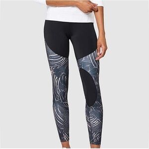 Nike High Waist Flutter print power Leggings